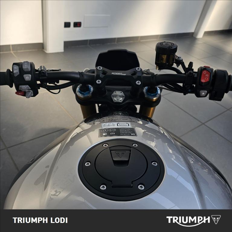 TRIUMPH Speed Triple 1200 RS Abs