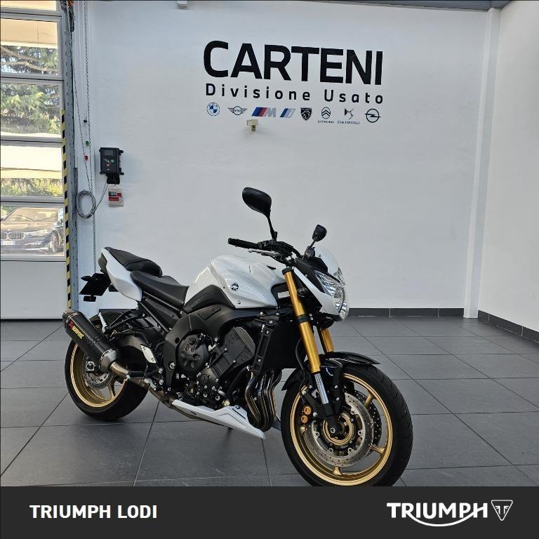 YAMAHA FZ8 780 