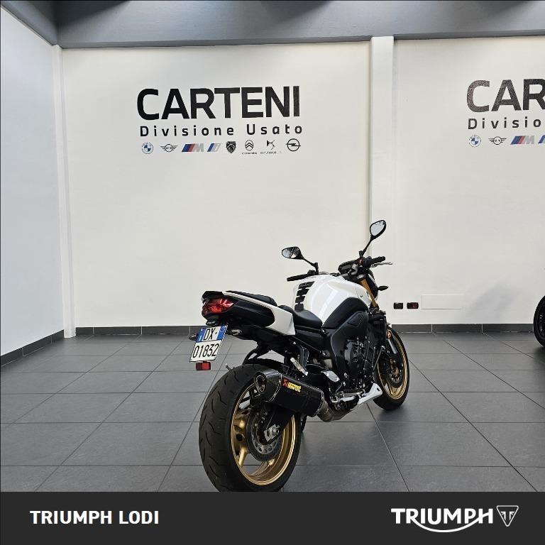 YAMAHA FZ8 780 