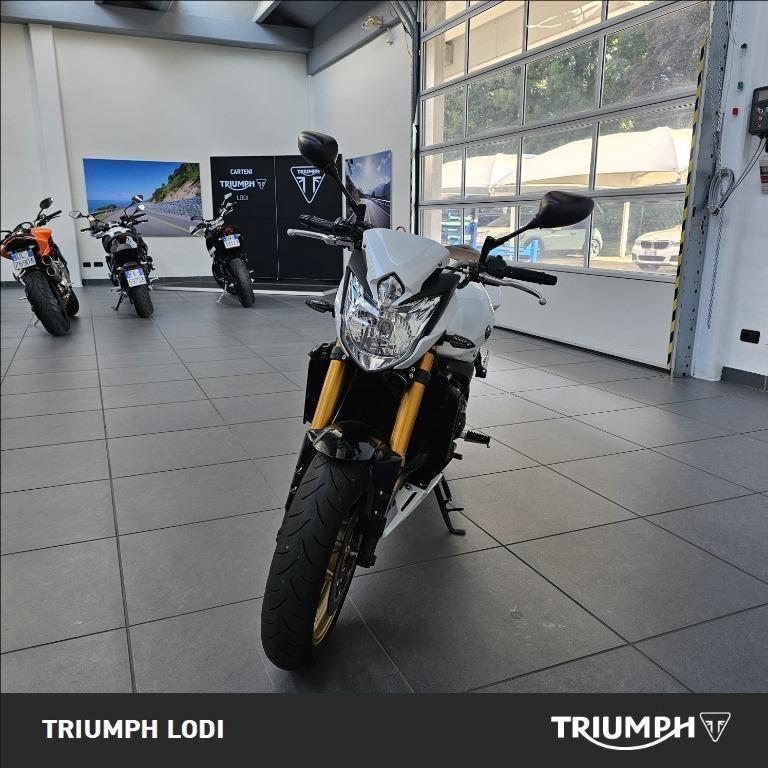 YAMAHA FZ8 780 