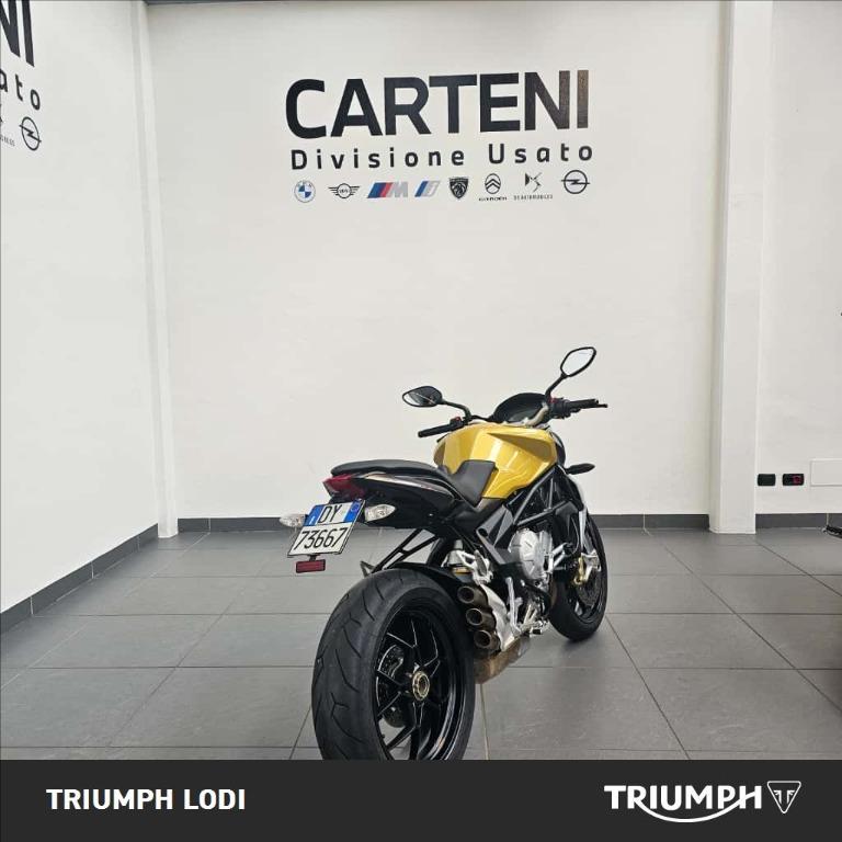 MV AGUSTA Brutale 675 