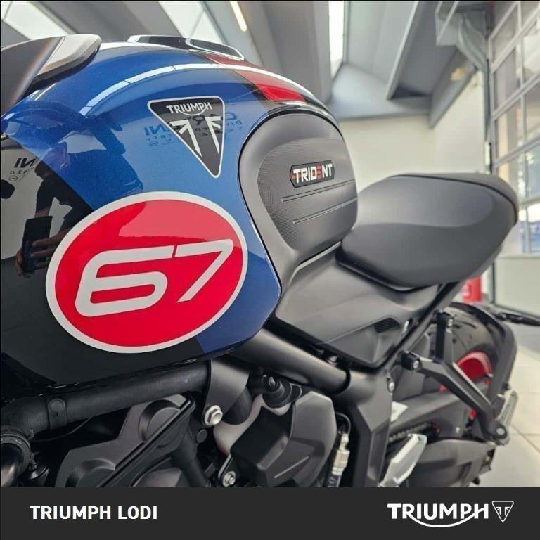 TRIUMPH Trident 660 Triple Tribute Abs