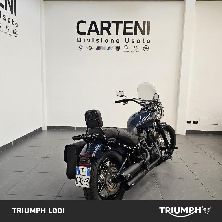 HARLEY DAVIDSON Street Bob 107 1745 