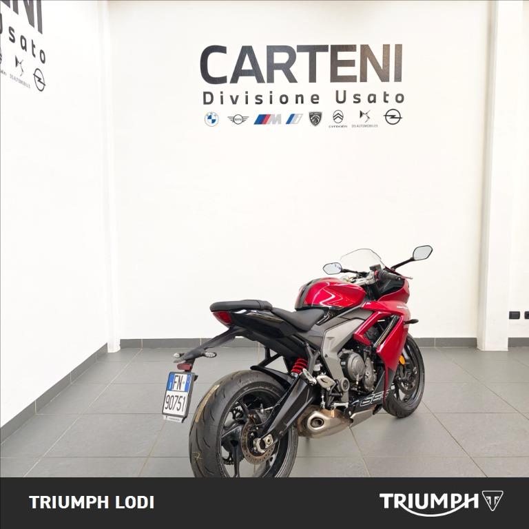 TRIUMPH Daytona 660 Abs